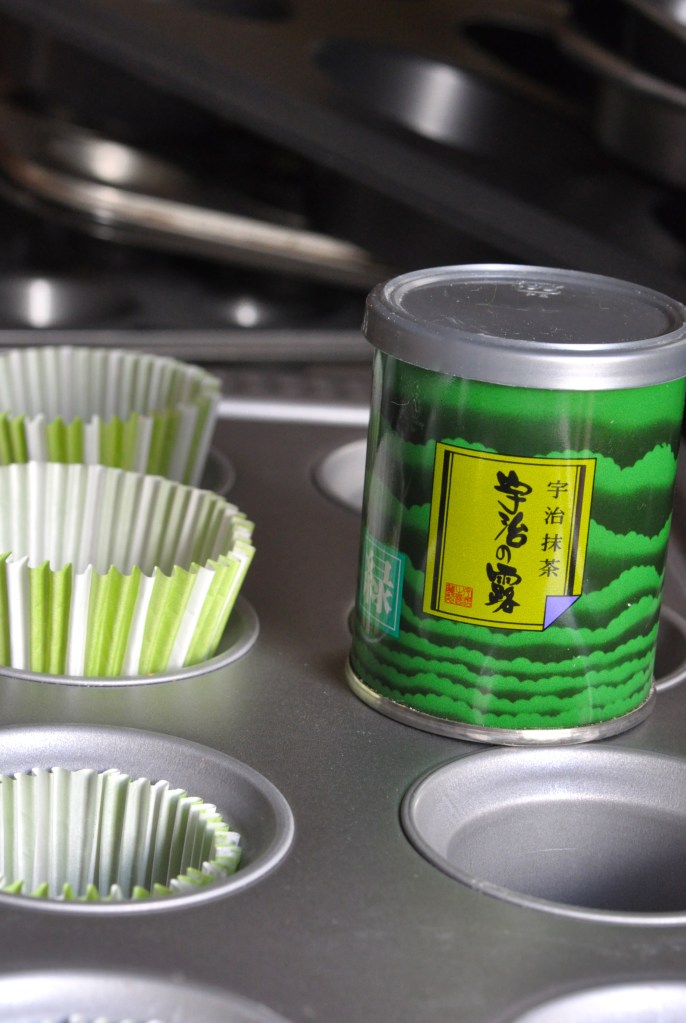 cupcake tin, cupcake liners and matcha tea