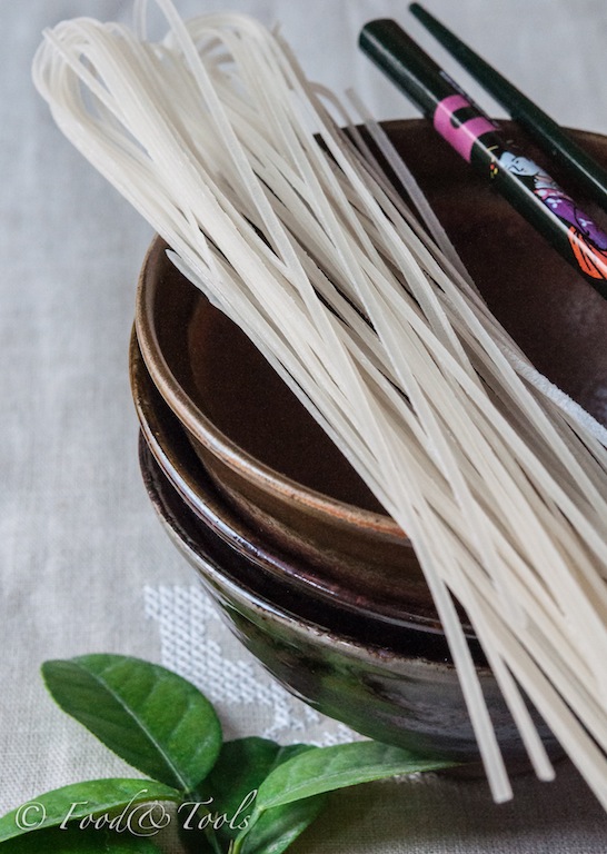 Dried Rice Noodles, Lime Leaves 