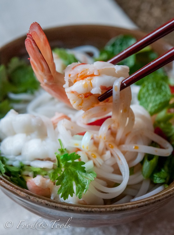 Vietnamese Prawn Noodle Soup