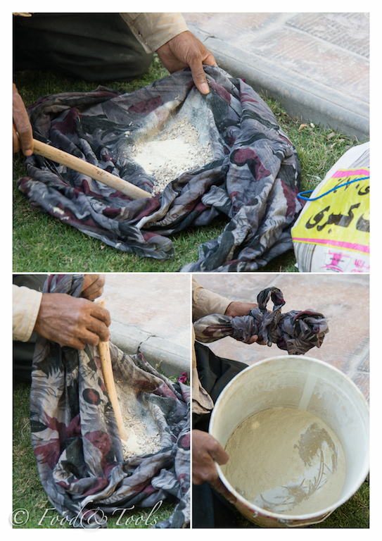 Pollen from the male date Palm flowers